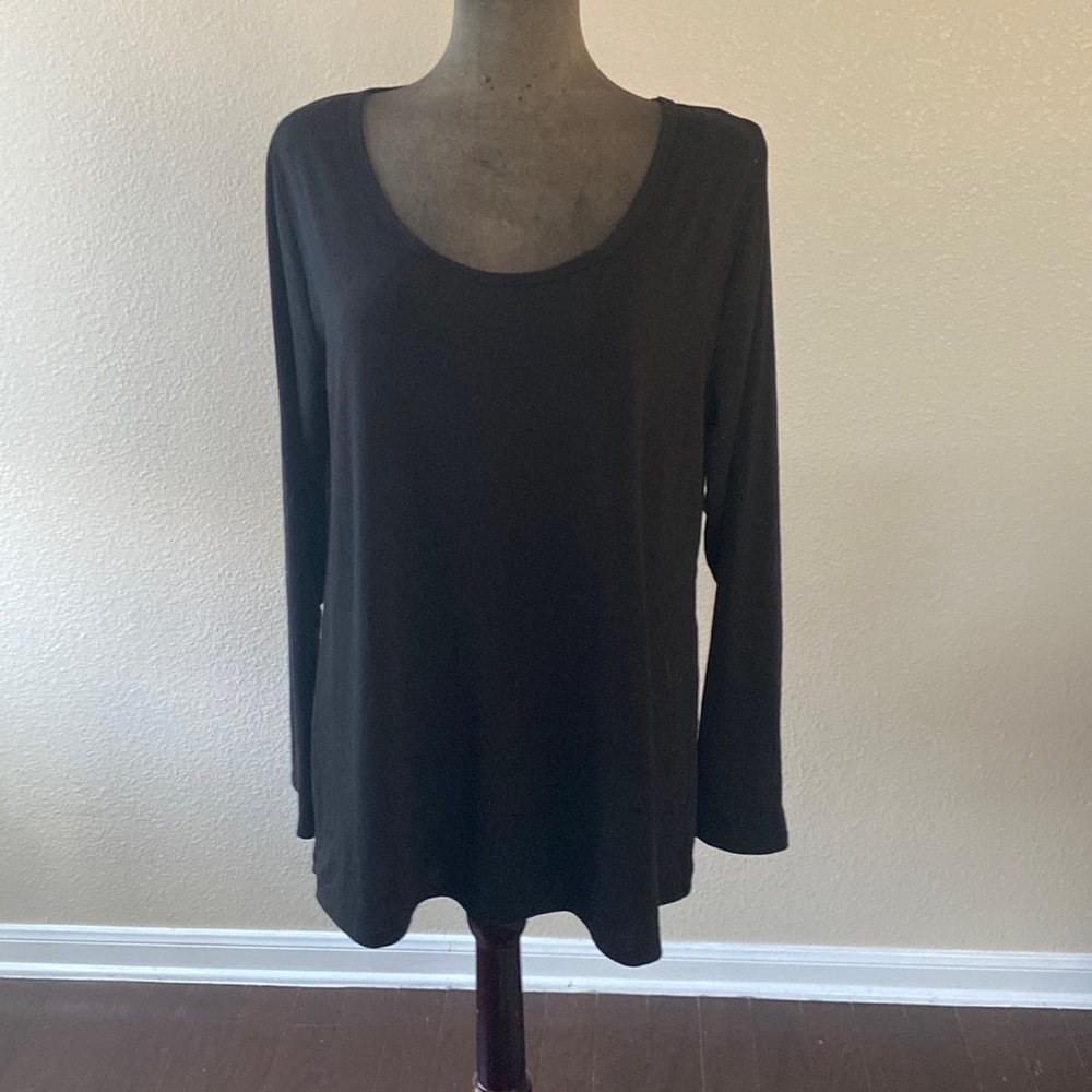 Lularoe Long Sleeve Black Top size XL